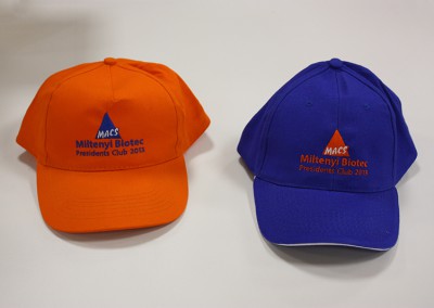 kwom-graphix-stick-sticklogo-firmenkleidung-overath-untereschbach-köln-bensberg-rösrath-lindlar-bergisch gladbach-stickmaschine-kappen-bestickung