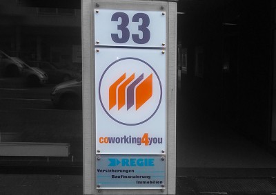 kwom graphix aussenwerbung schild plexiglas werbeschild overath köln bensberg rösrath lindlar